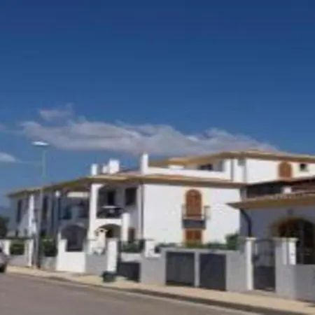 Apartmán Brown Àrbatax